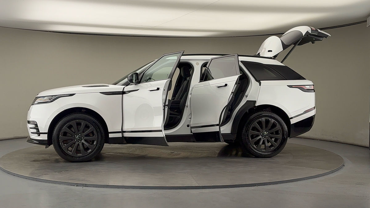 More views of Land Rover Range Rover Velar