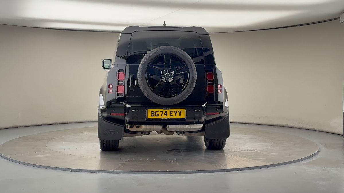 More views of Land Rover Defender 90