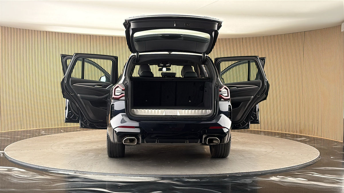 More views of BMW X3