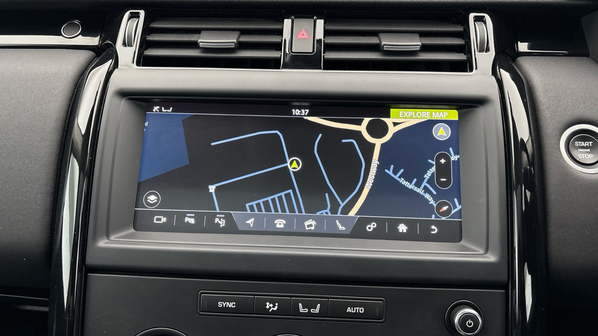 Land Rover Discovery Image 17