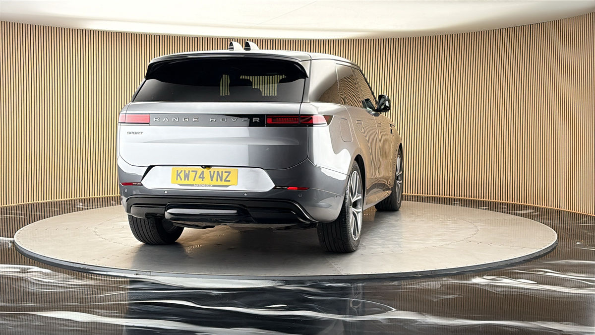 More views of Land Rover Range Rover Sport