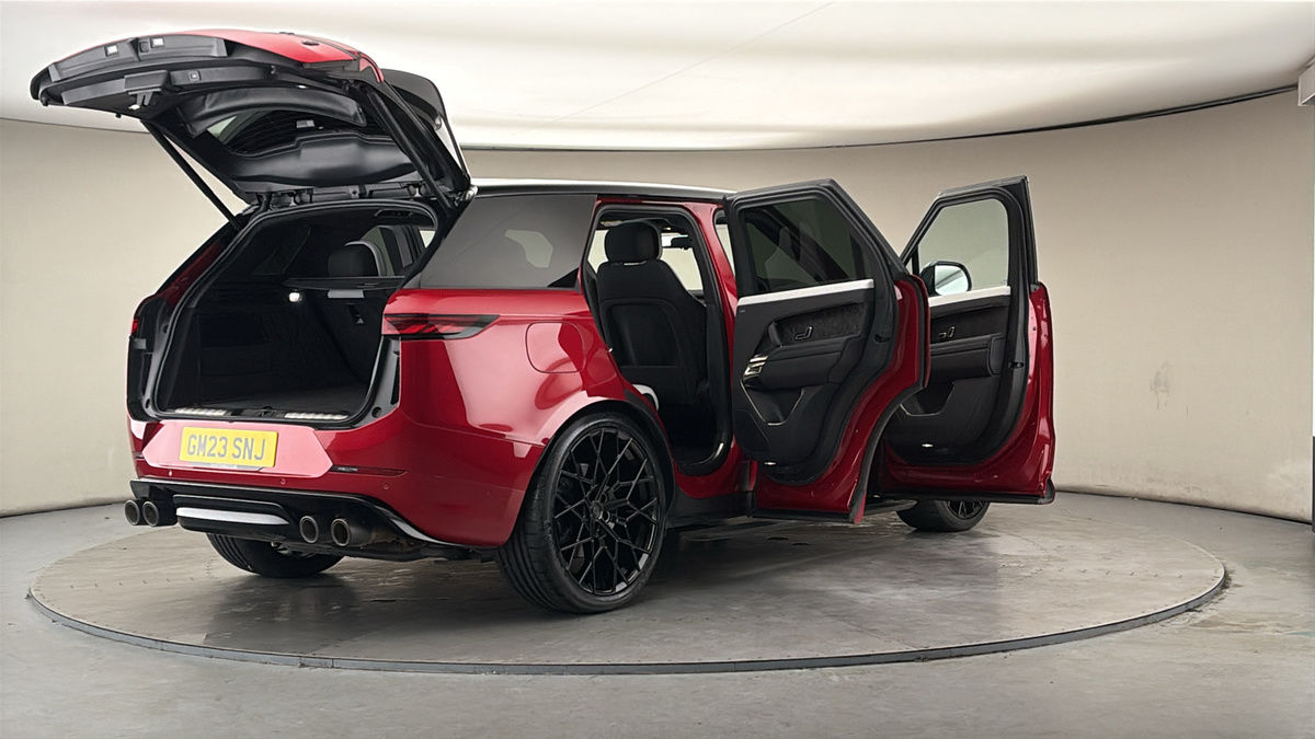 More views of Land Rover Range Rover Sport