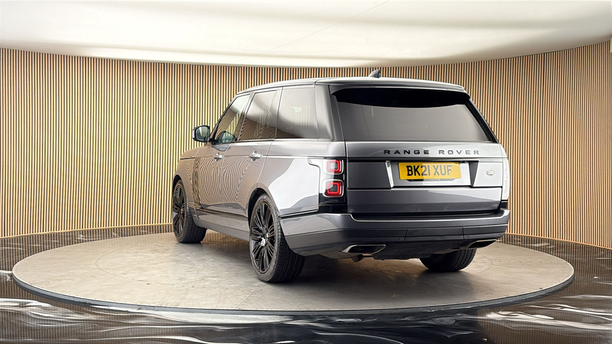 More views of Land Rover Range Rover