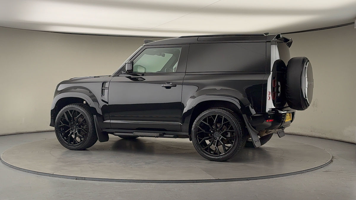 More views of Land Rover Defender 90