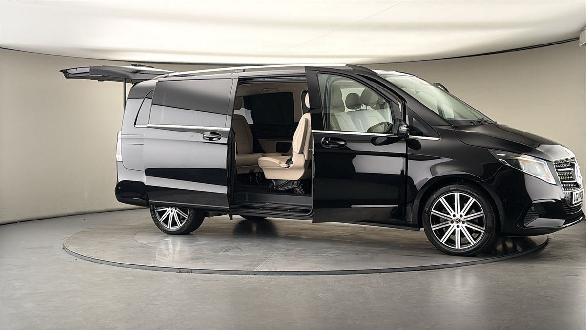 More views of Mercedes-Benz V Class