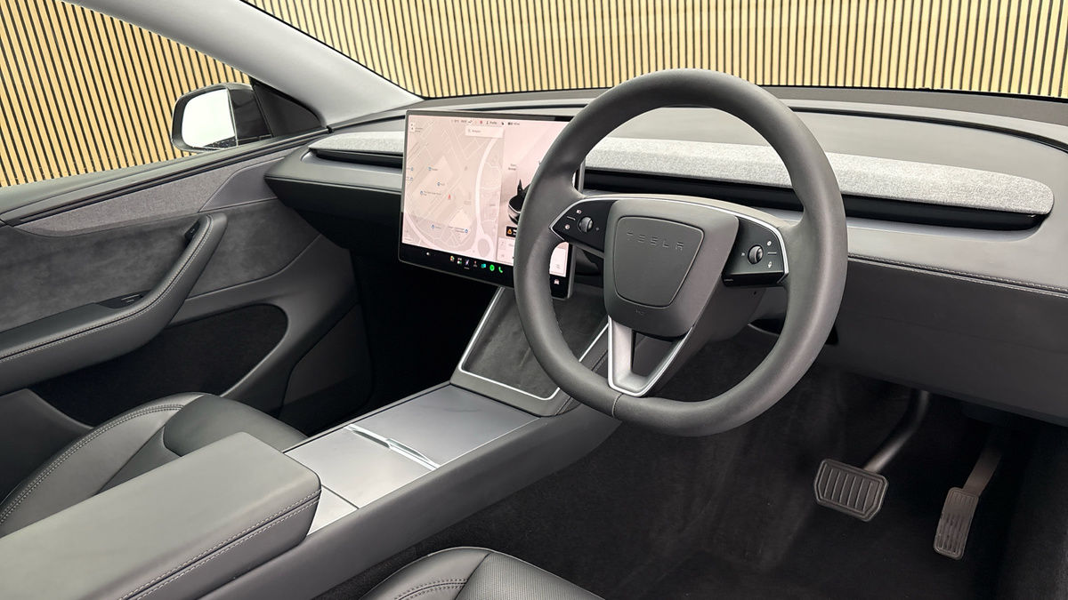 Tesla Model Y Image 5