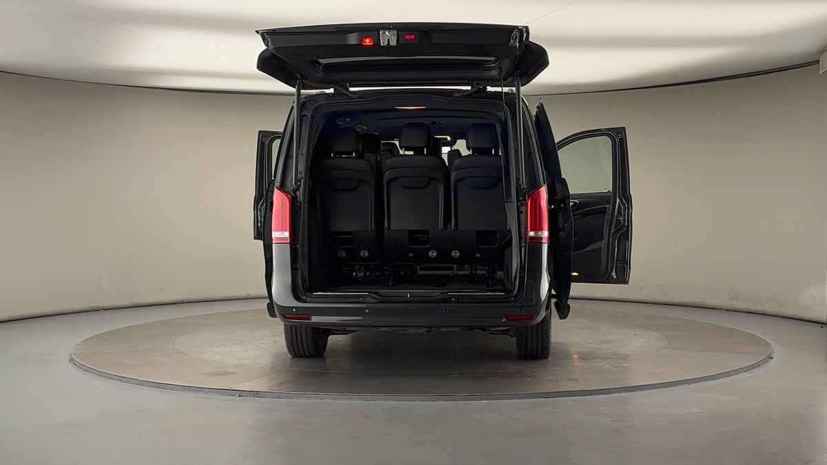 More views of Mercedes-Benz V Class