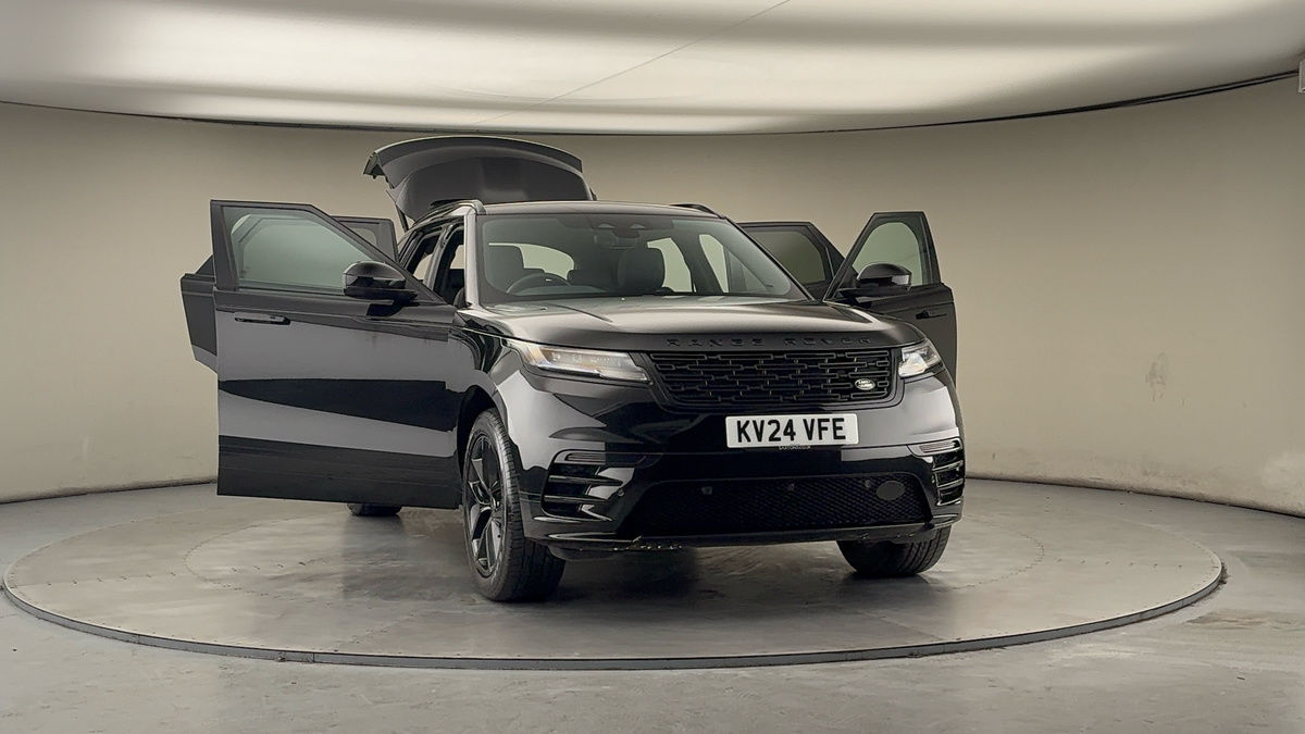 More views of Land Rover Range Rover Velar