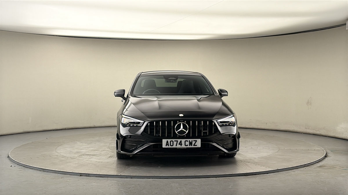 Mercedes-Benz CLA Image 3