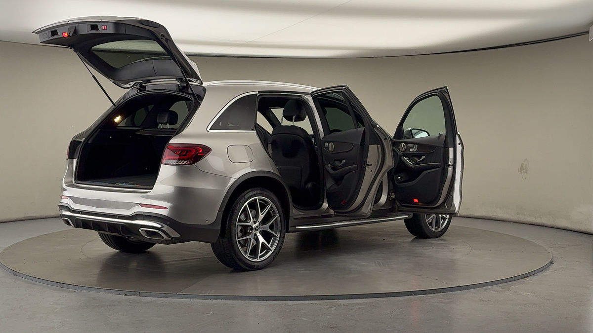 More views of Mercedes-Benz GLC