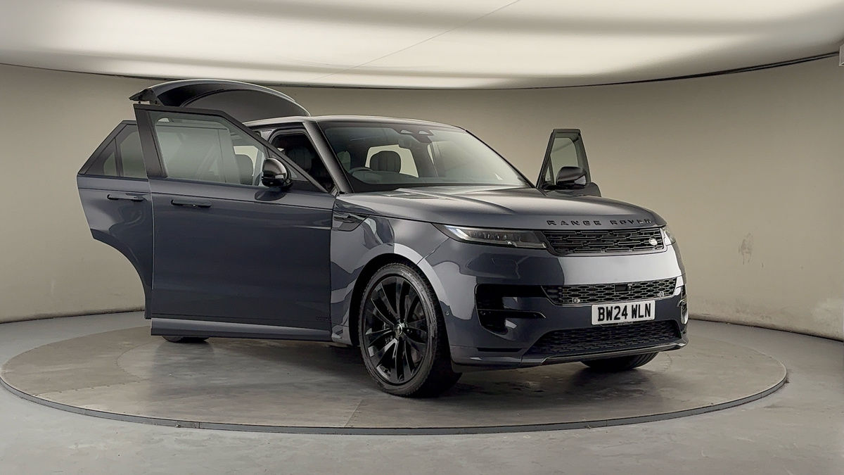 More views of Land Rover Range Rover Sport