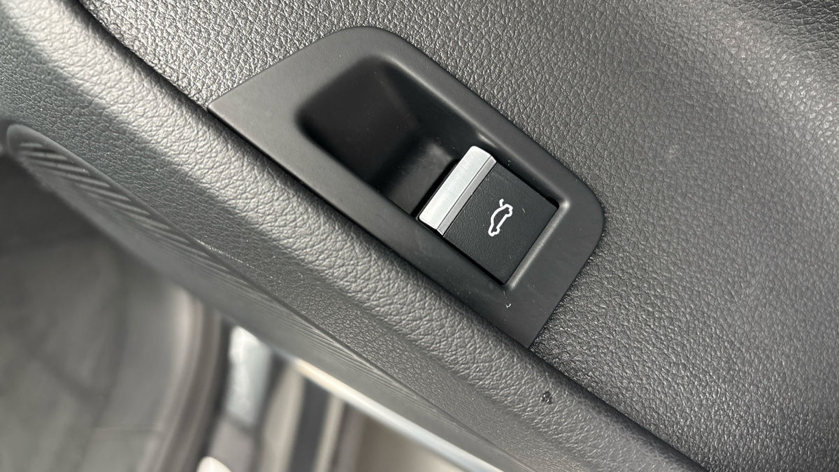 Audi SQ7 Image 25