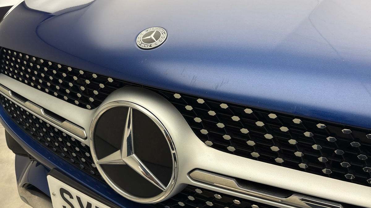 Mercedes-Benz GLC Image 24