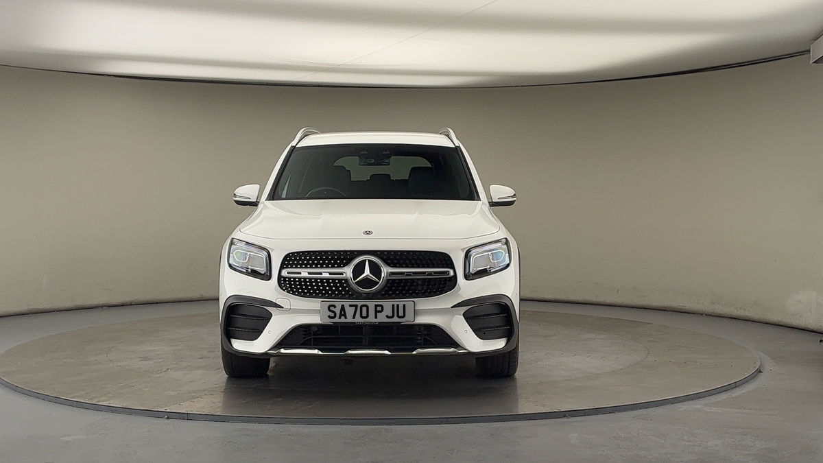 Mercedes-Benz GLB Image 3