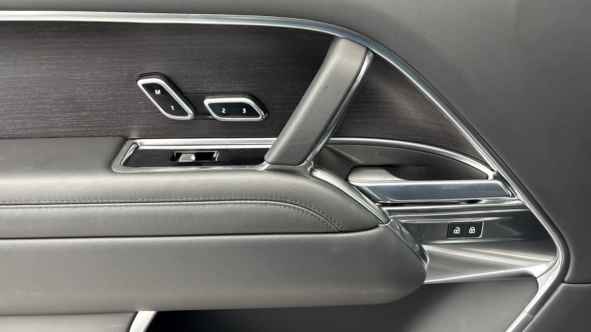 Land Rover Range Rover Image 19
