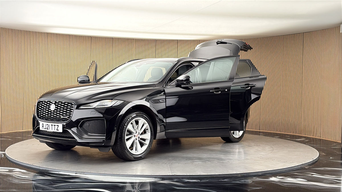 More views of Jaguar F-PACE