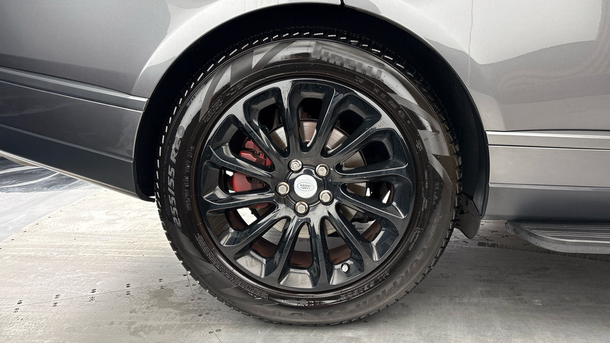 Land Rover Range Rover Image 10