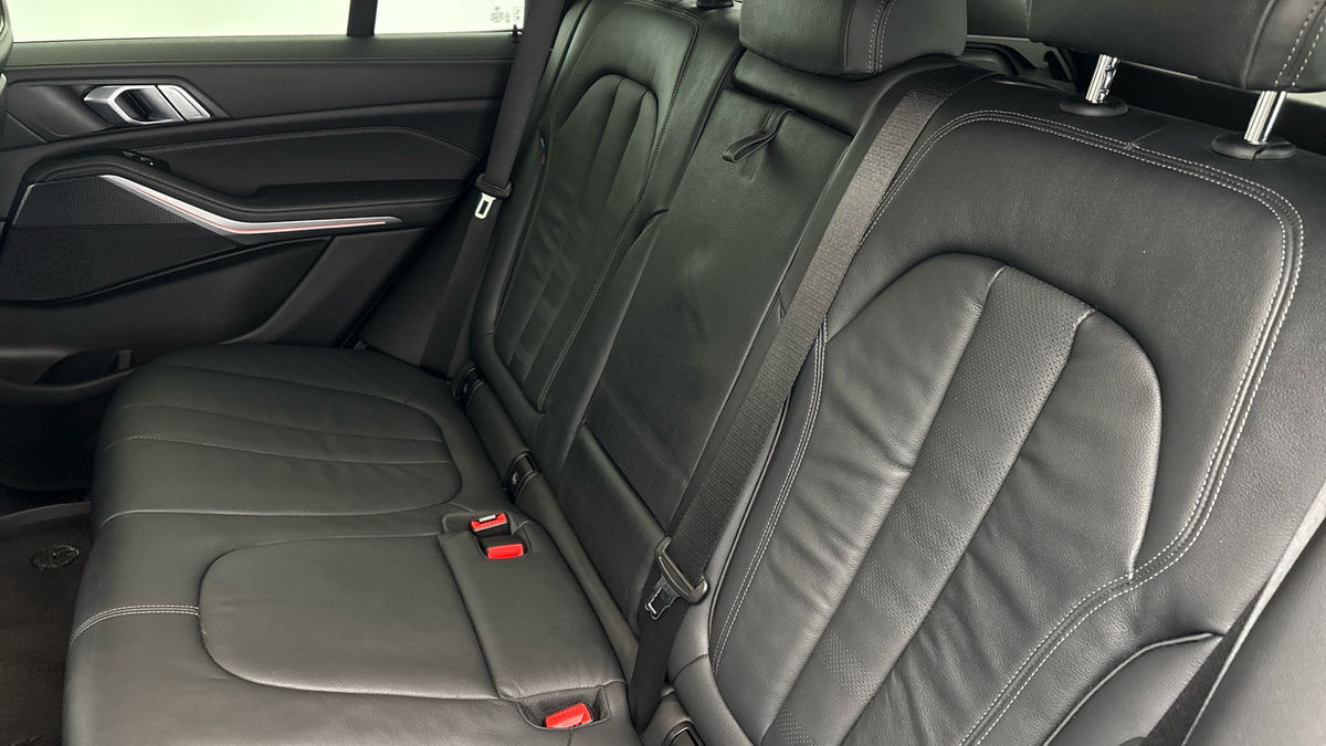 BMW X5 Image 8