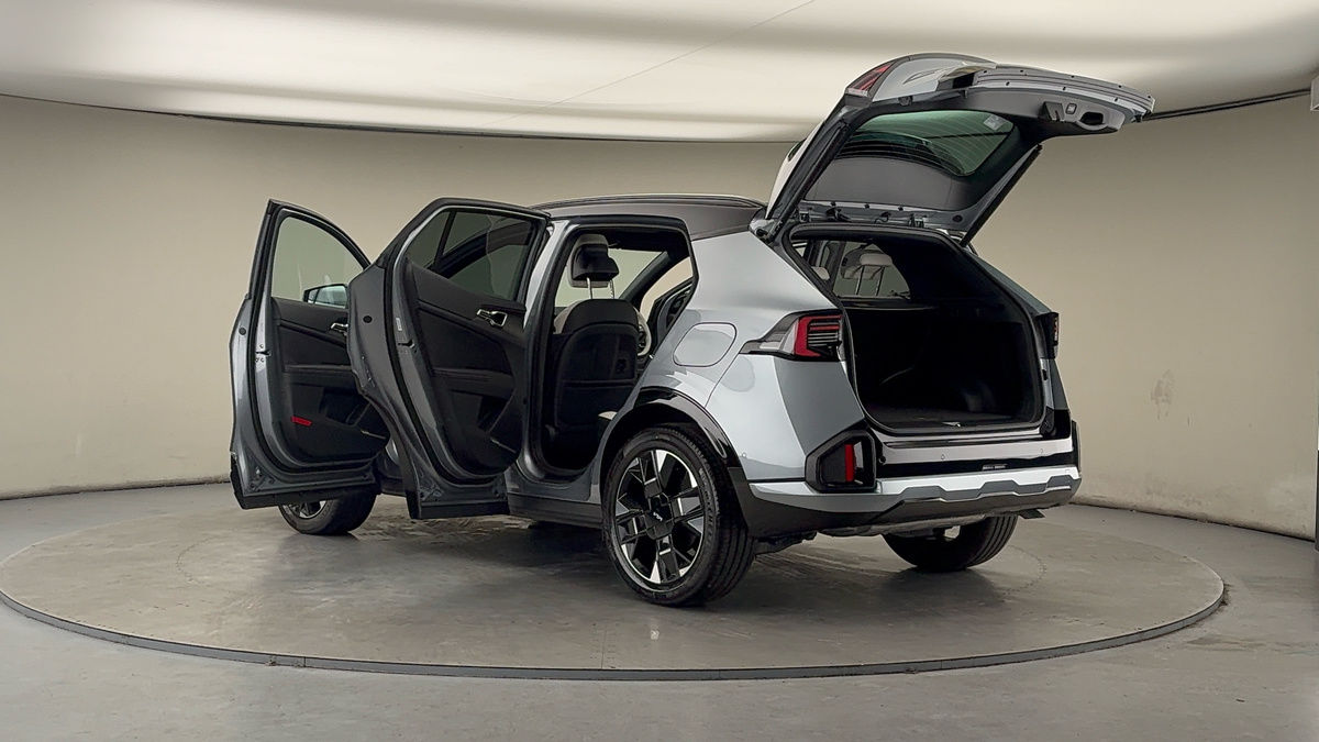 More views of Kia Sportage