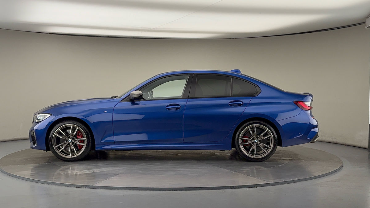 BMW 3 Series Image 15