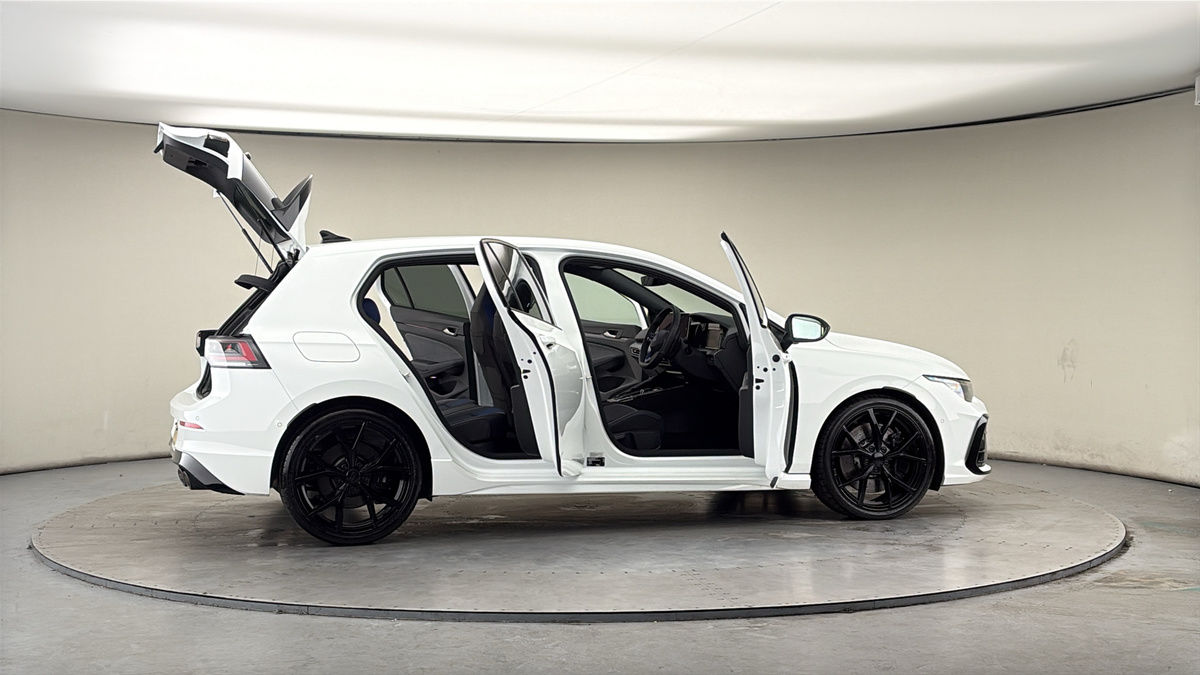 More views of Volkswagen Golf