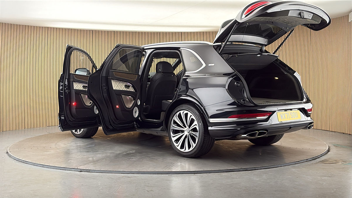 More views of Bentley Bentayga