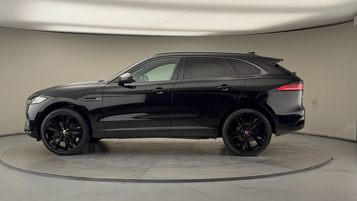 More views of Jaguar F-PACE