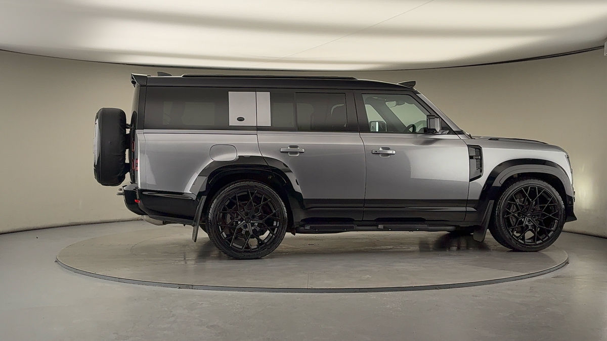 More views of Land Rover Defender 130