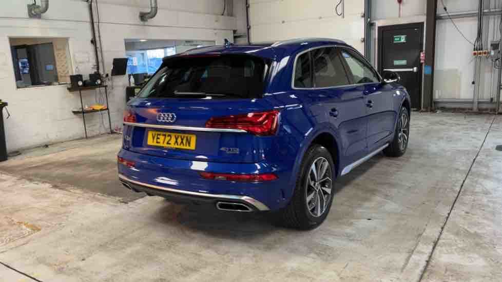 More views of Audi Q5