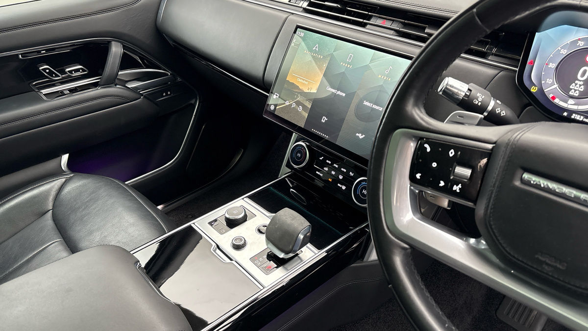 Land Rover Range Rover Image 18