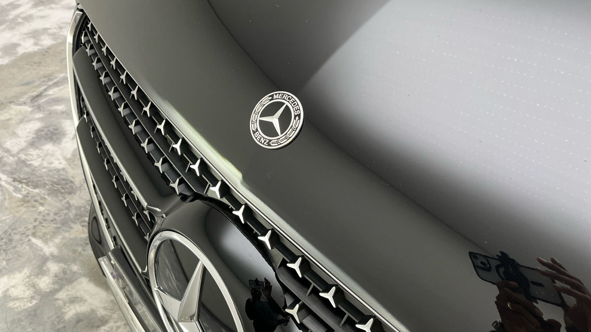 Mercedes-Benz V Class Image 24