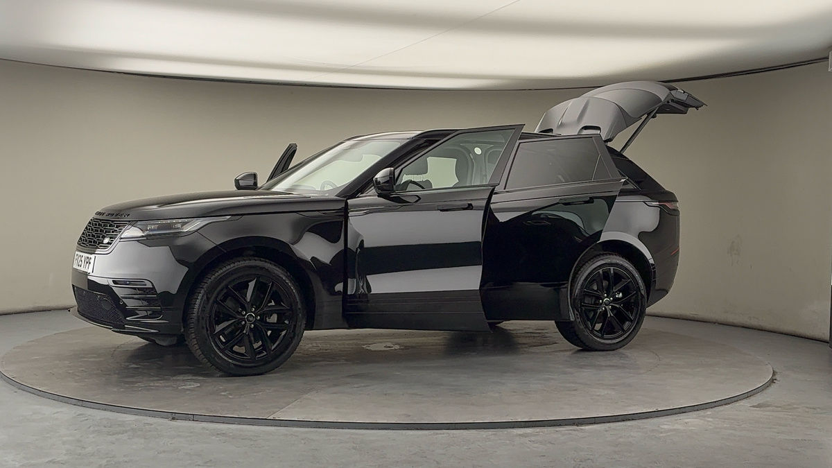 More views of Land Rover Range Rover Velar