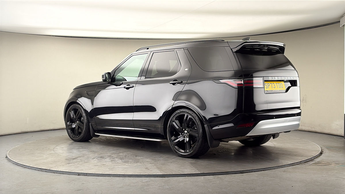 More views of Land Rover Discovery