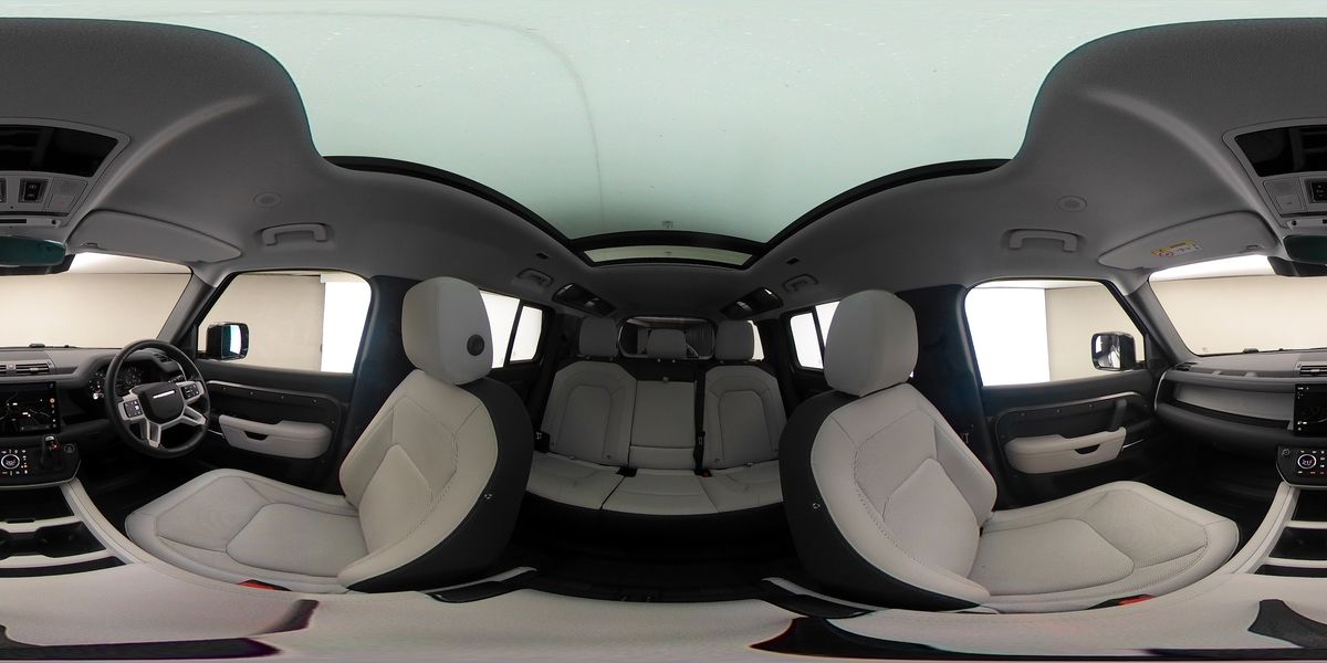 More views of Land Rover Defender 110