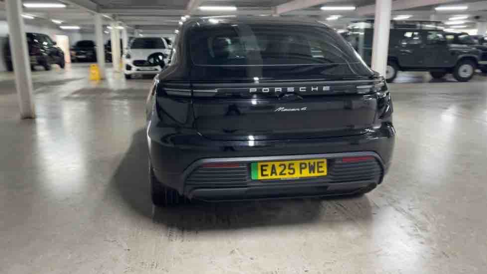 More views of Porsche Macan