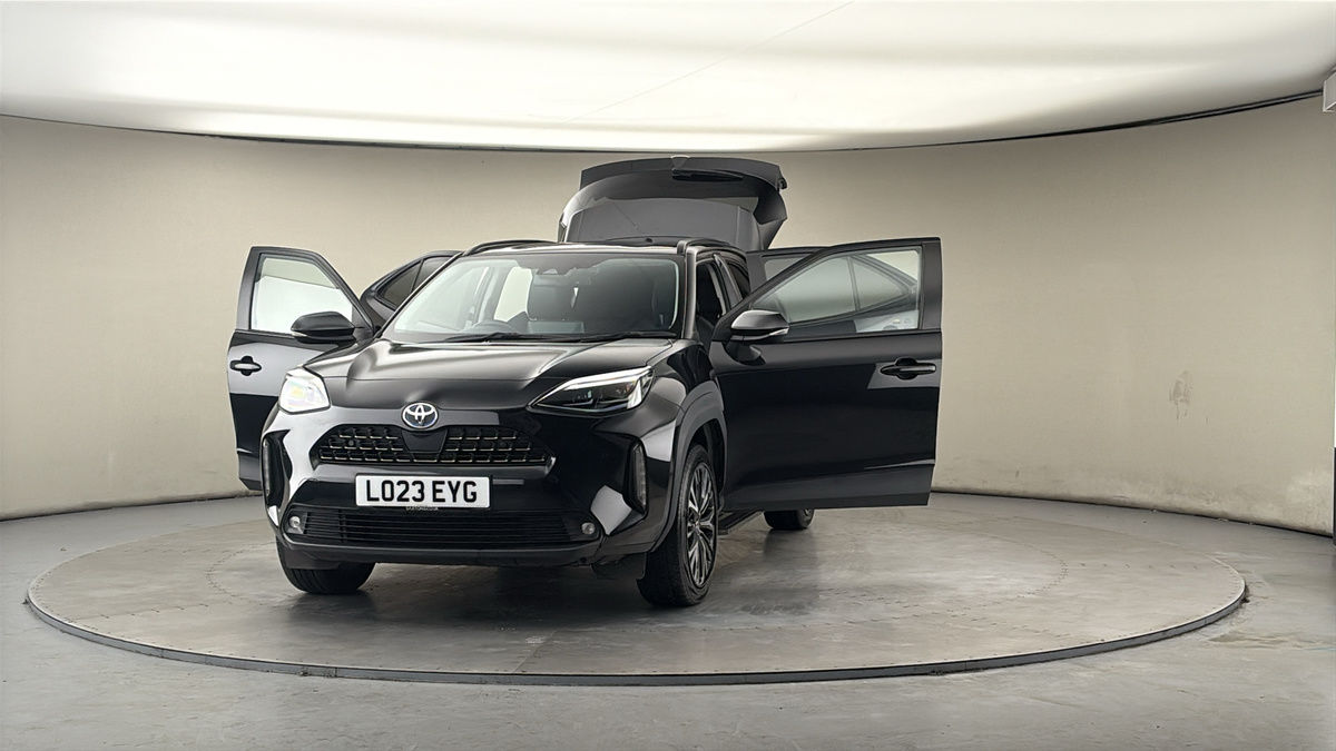 More views of Toyota Yaris Cross