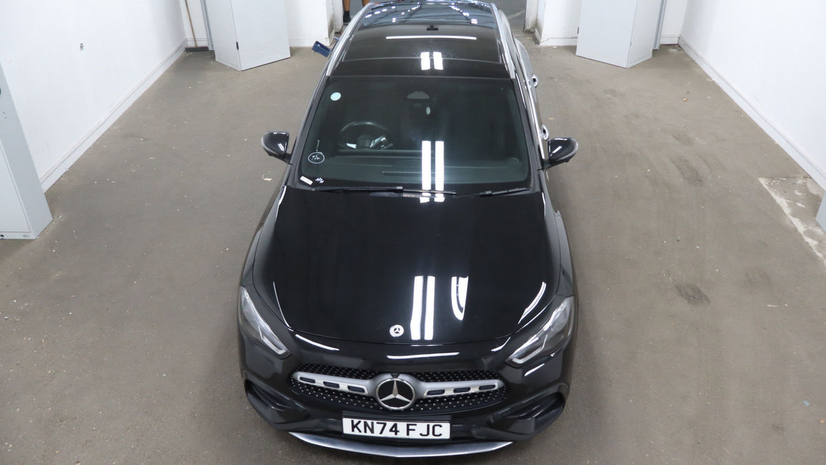 Mercedes-Benz GLA Image 7