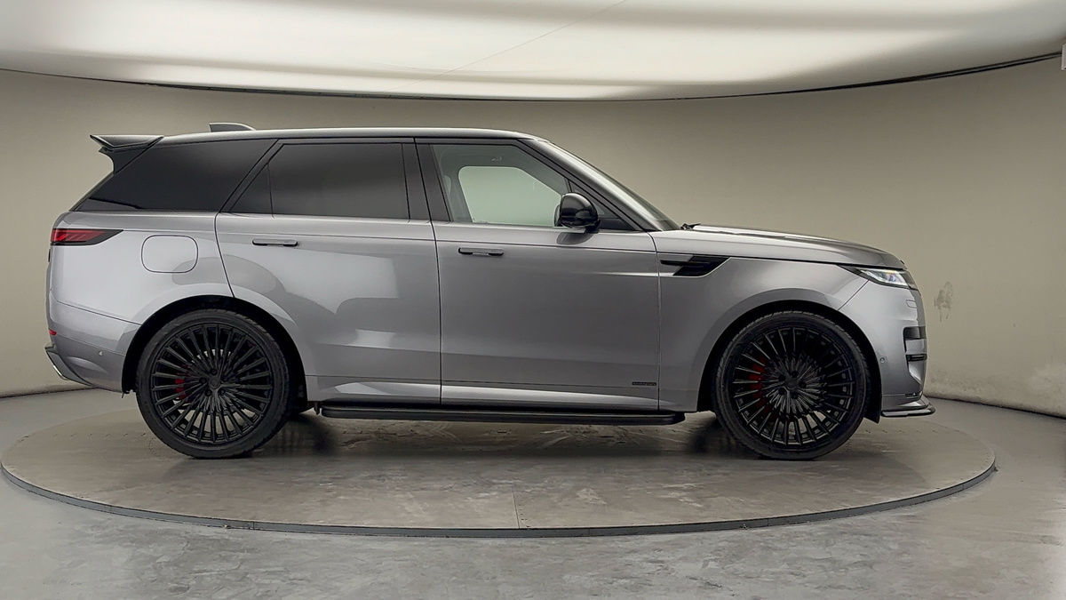 Land Rover Range Rover Sport Urban Image 16