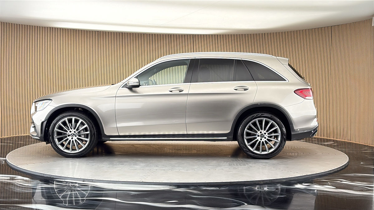Mercedes-Benz GLC Image 15