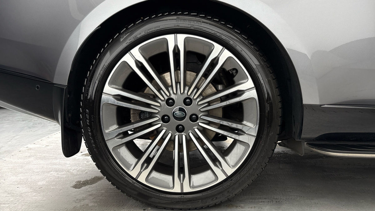 Land Rover Range Rover Image 10