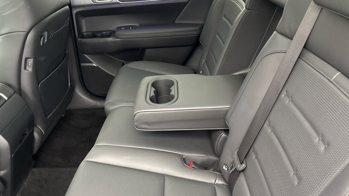 Hyundai Santa Fe Image 9