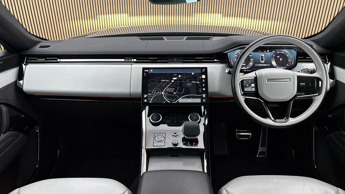 Land Rover Range Rover Sport Urban Image 23