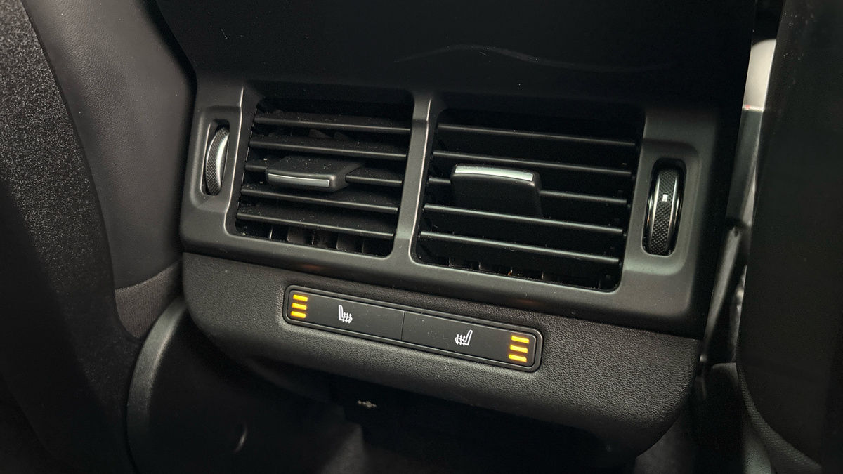 Land Rover Range Rover Evoque Image 26