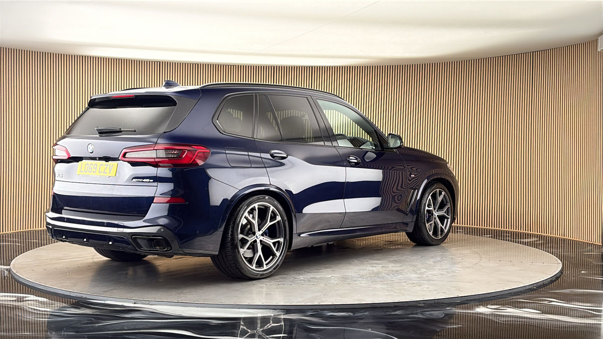BMW X5 Image 21