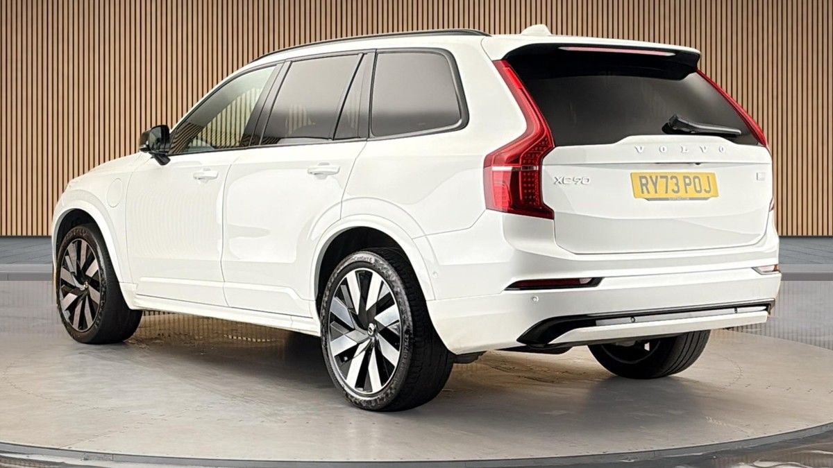 Volvo XC90 Image 2
