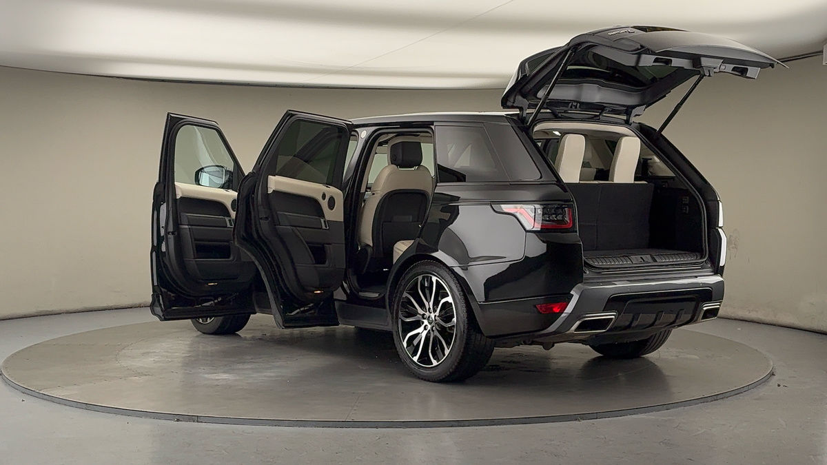 More views of Land Rover Range Rover Sport