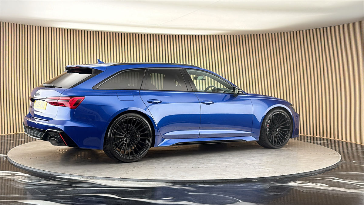 More views of Audi RS6 Avant