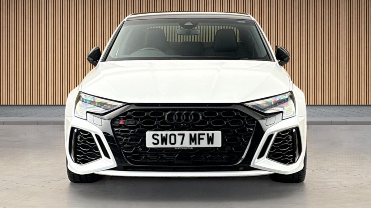 Audi RS3 Image 3