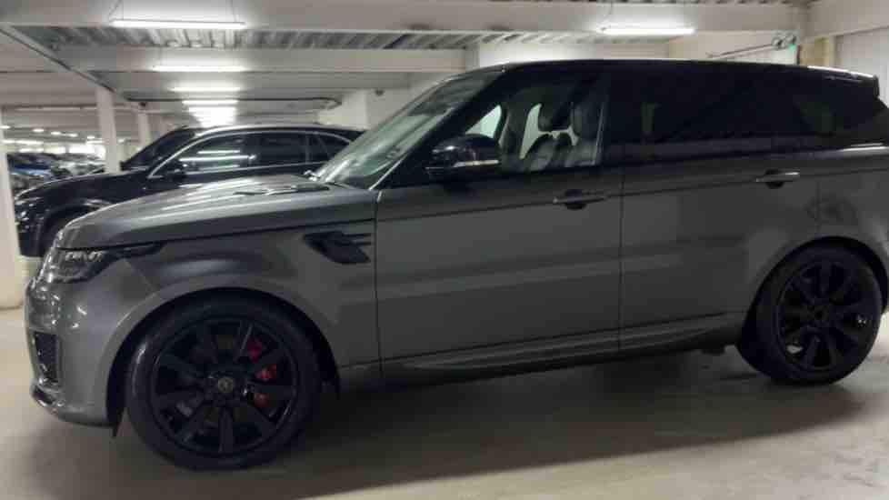 More views of Land Rover Range Rover Sport
