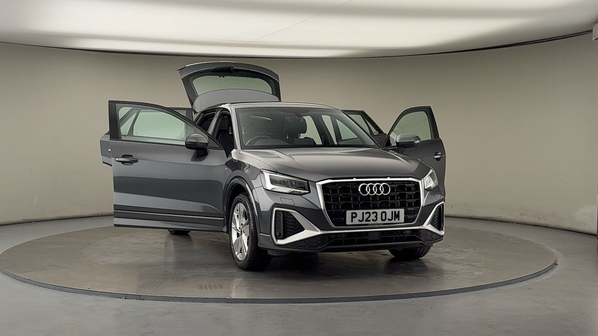 More views of Audi Q2